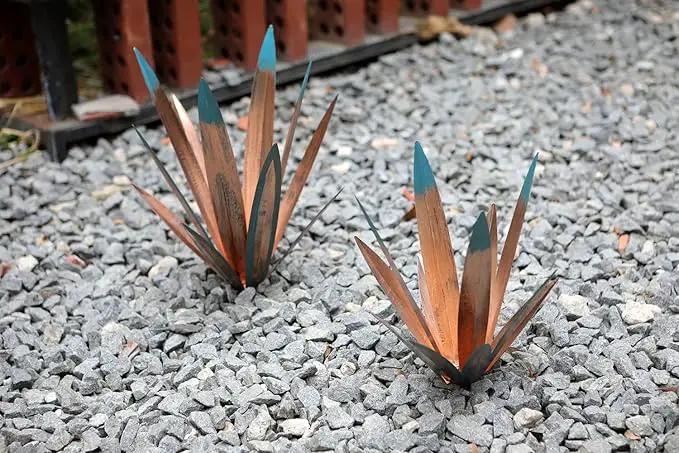 Homight Metal Agave Plants Outdoor Decor Mexican Yard Art Plants Garden Decor for Outside Metal Art Flowers Gifts for Butterflies Bees Birds for Gifts (1big&1small) by GreenHaven Gardens