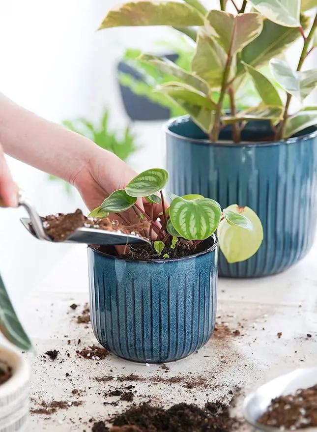 LE TAUCI Fluted Ceramic Planters Set of 3 – 8.3/7 / 5.7 in Ocean Blue Reactive Cylinder Indoor Plant Pots with Drainage Plug & Mesh, Glossy Stoneware Flower Pots for Succulents Herbs by GreenHaven Gardens