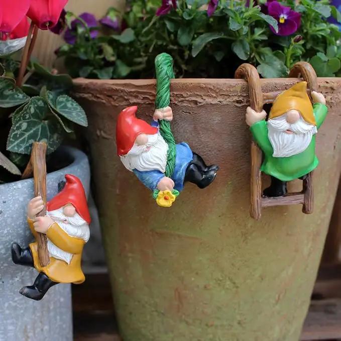 3 PCS Climbing Gnomes Tree Faces Decor Outdoor for Yard, Gnomes Statue, Outdoor Fairy Garden Resin Crafts, Flower Pot Landscape Dwarf, Micro Landscape Pendant Ornaments (3 PCS) by GreenHaven Gardens