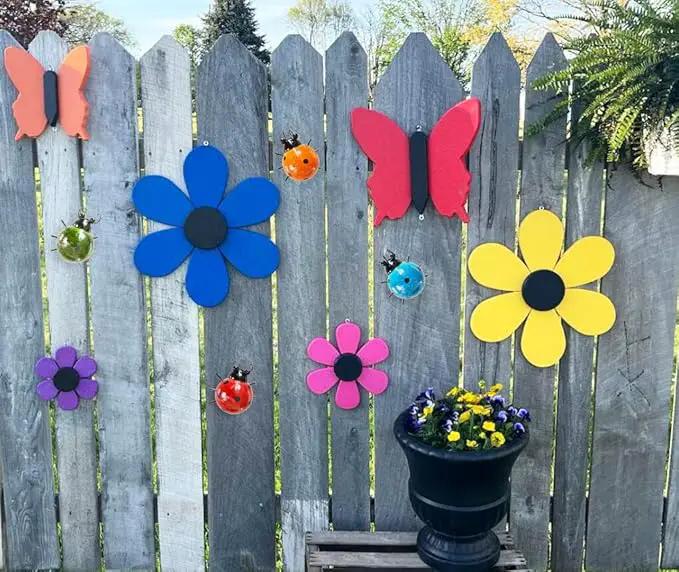 GIFTME 5 Metal Garden Wall Art Decorative Set of 4 Cute Ladybugs Outdoor Wall Sculptures by GreenHaven Gardens