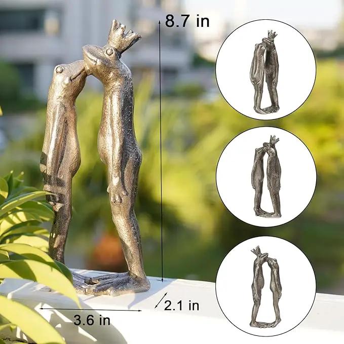 Frog Decor Garden Statue Decor Outside - Couple Kiss Plog Statue Outside Frog Figurines for Yard Patio Lawn Decorations Couple Frogs Front Yard Decorations Outdoor 3.5" 2" 8.75" by GreenHaven Gardens