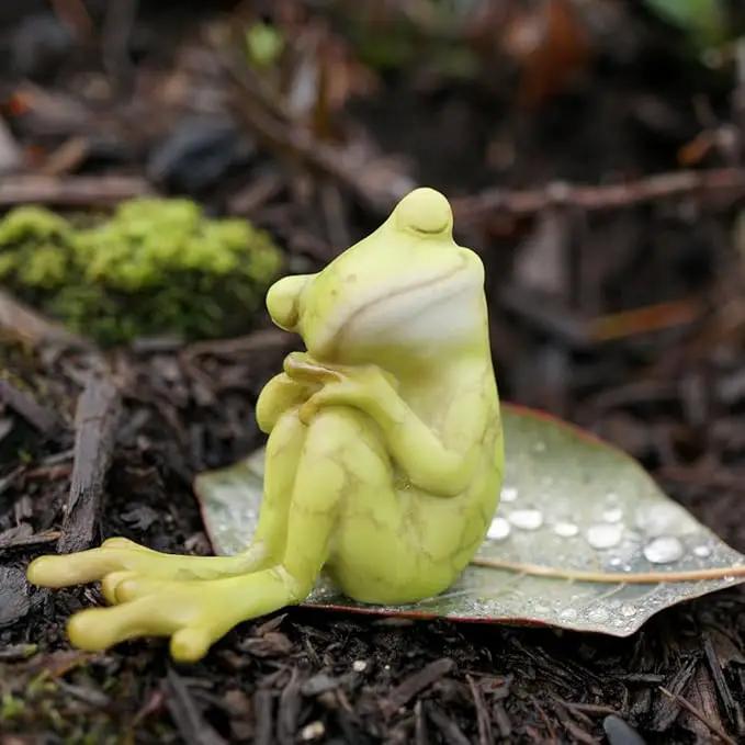 Top Collection Miniature Fairy Garden and Terrarium Statue, Frog Resting by GreenHaven Gardens