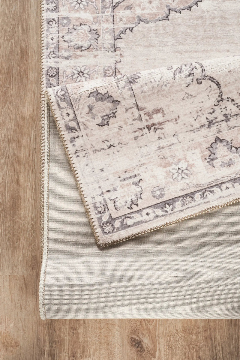 Majestic GC_RYL1006 Area Rug by HouseOfZazla