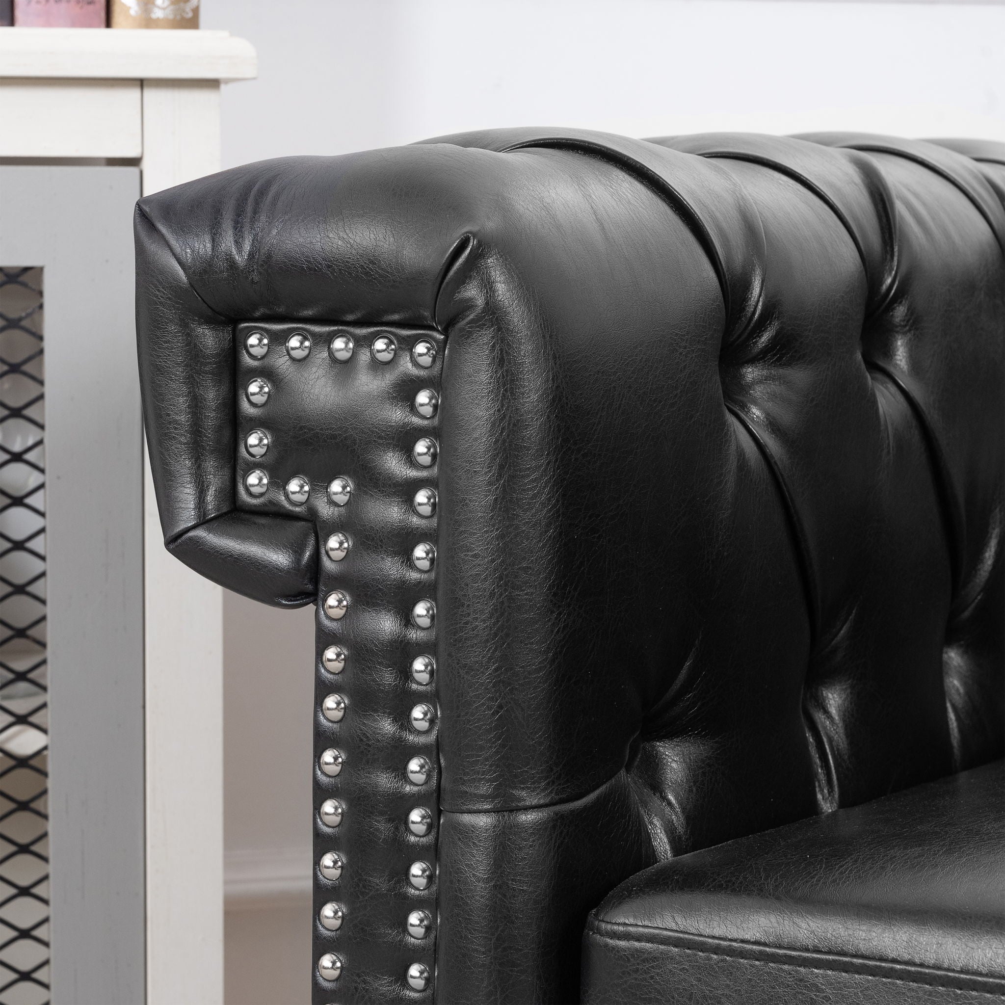 1 Seater Sofa Living Room by HouseOfZazla