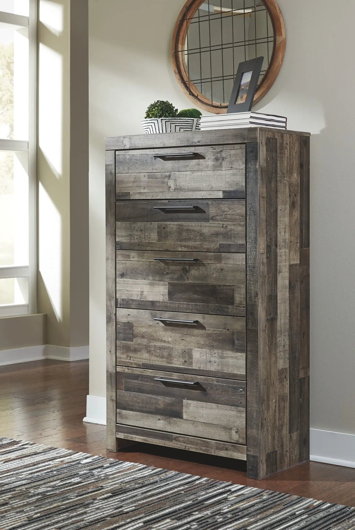 Derekson - Panel Bedroom Set by Unique Piece Furniture