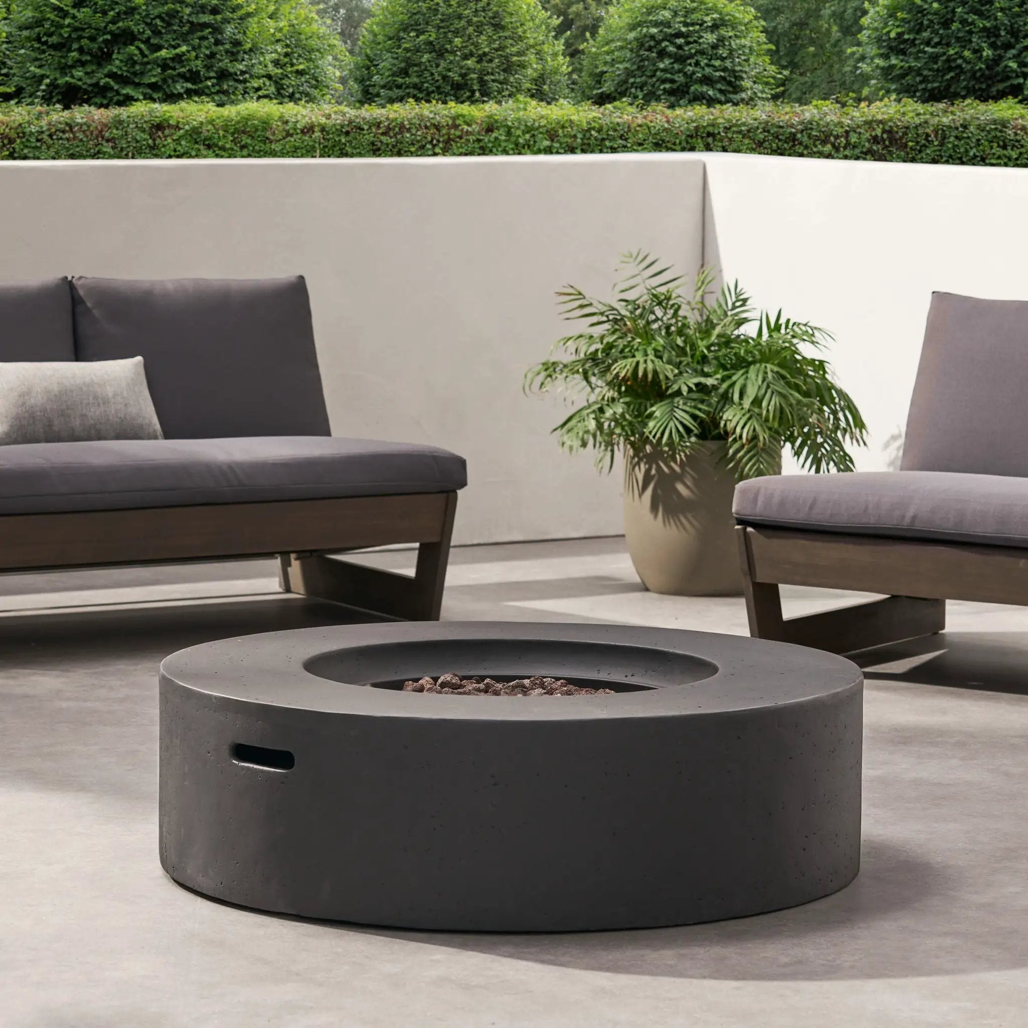 Modern Lightweight Concrete Outdoor Circular Fire Pit 50,000 BTU by HouseOfZazla