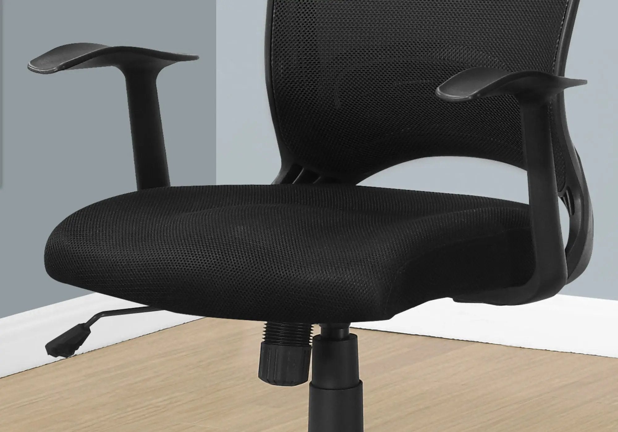 Office Chair, Adjustable Height, Swivel, Ergonomic, Armrests, Mesh - Black by HouseOfZazla