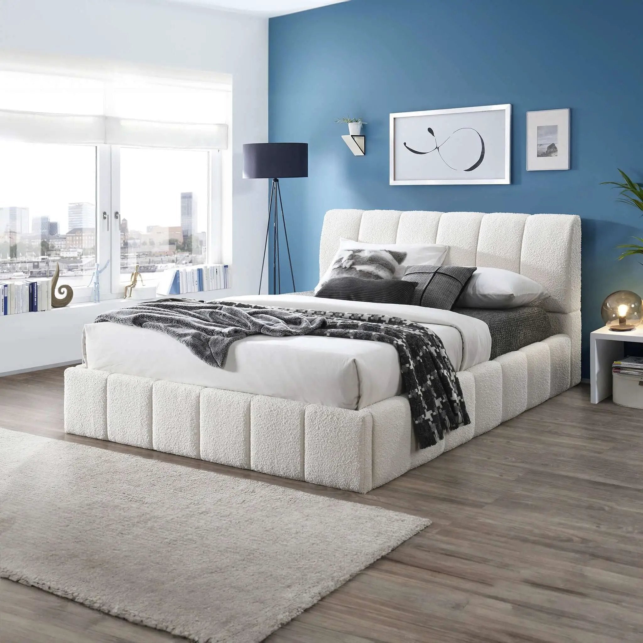 Hilar - Elegant Design Platform Bed by Unique Piece Furniture