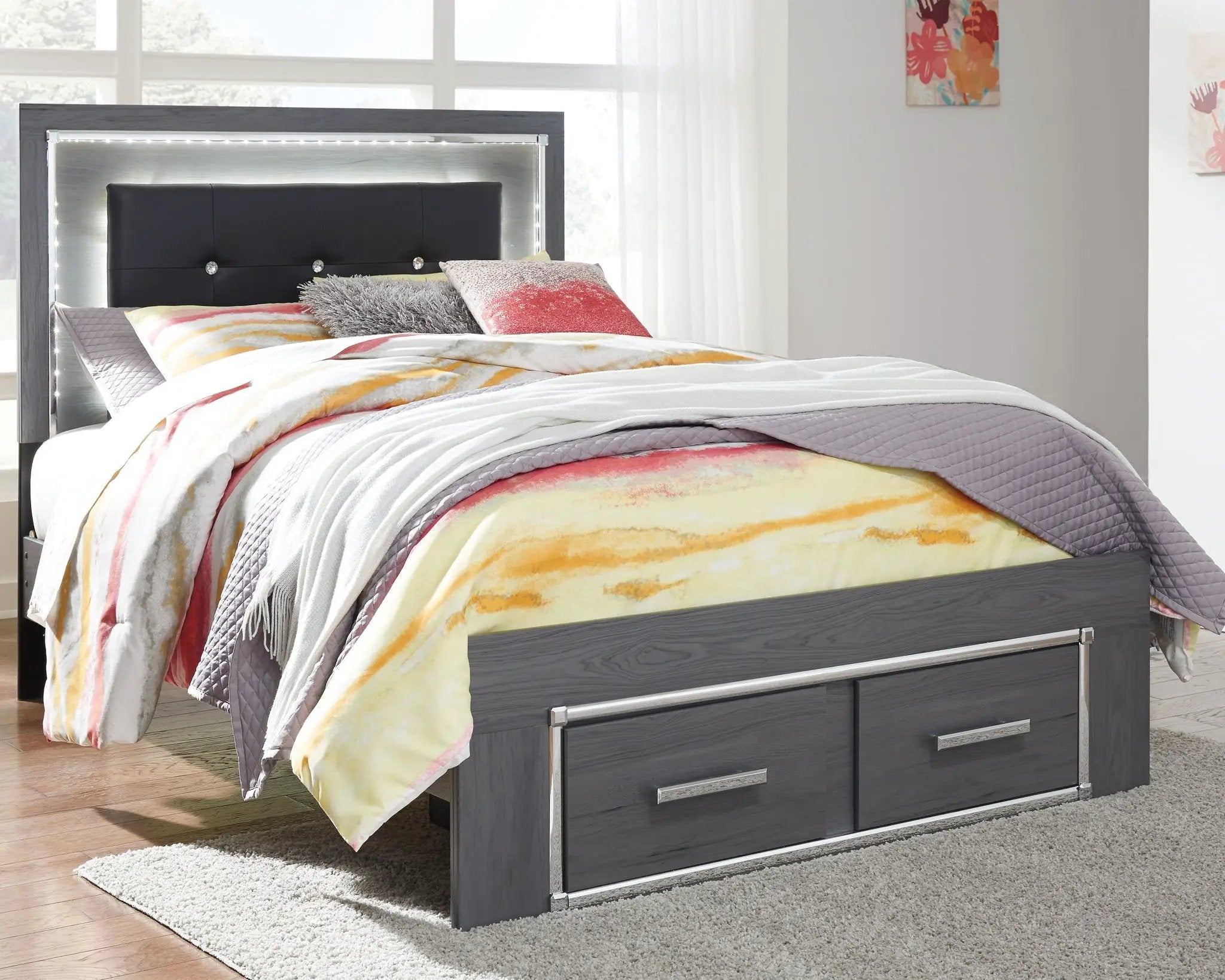 Lodanna - Youth Panel Bedroom Set by Unique Piece Furniture
