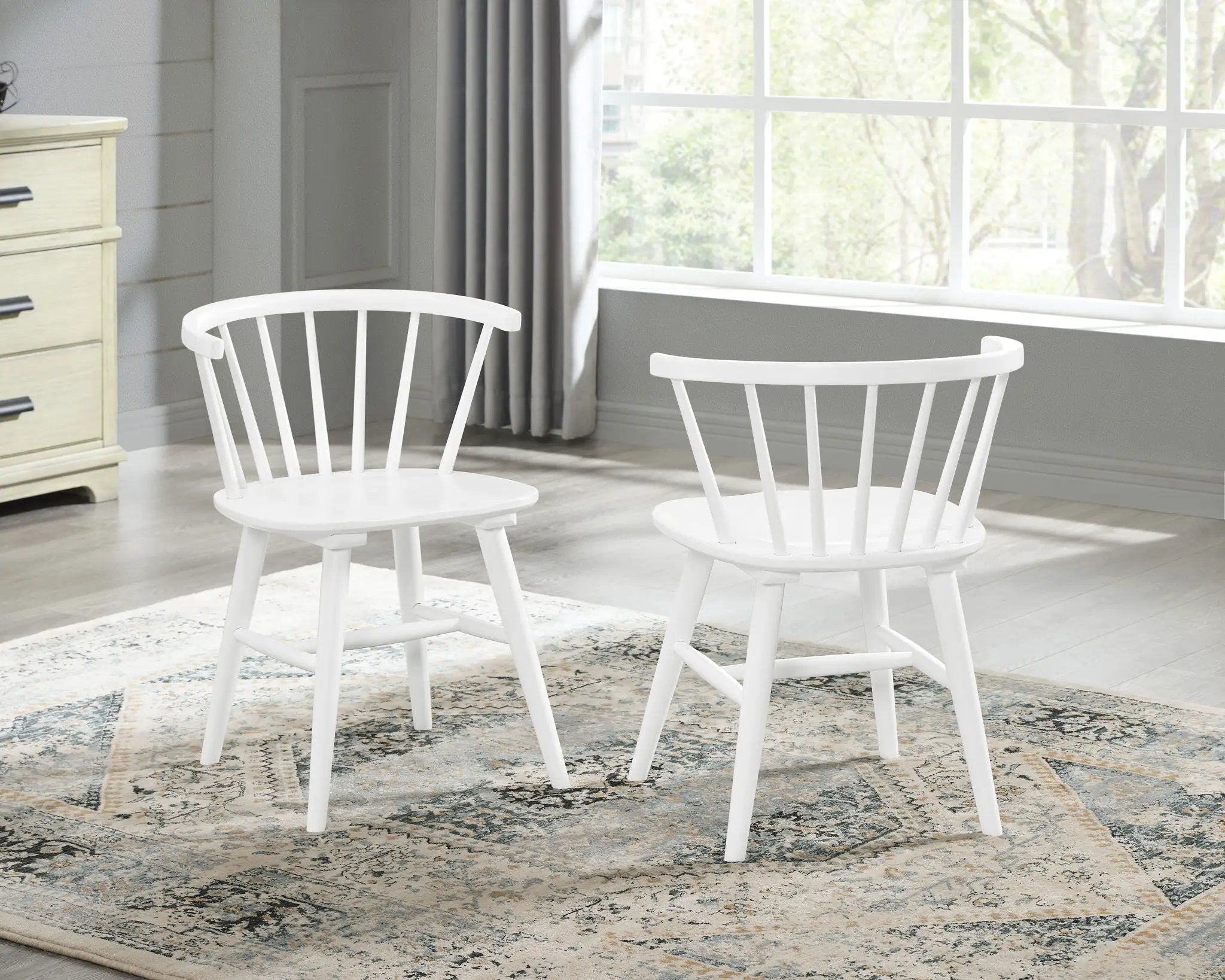Roundhill - 5 Piece Dining Set, Dining Table With 4 Windsor Chairs - Brown / Antique White by Unique Piece Furniture
