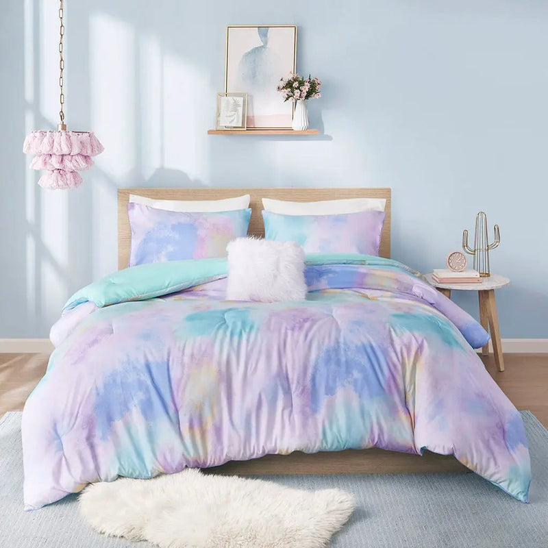 Full/Queen Watercolor Tie Dye Printed Comforter Set with Throw Pillow by HouseOfZazla