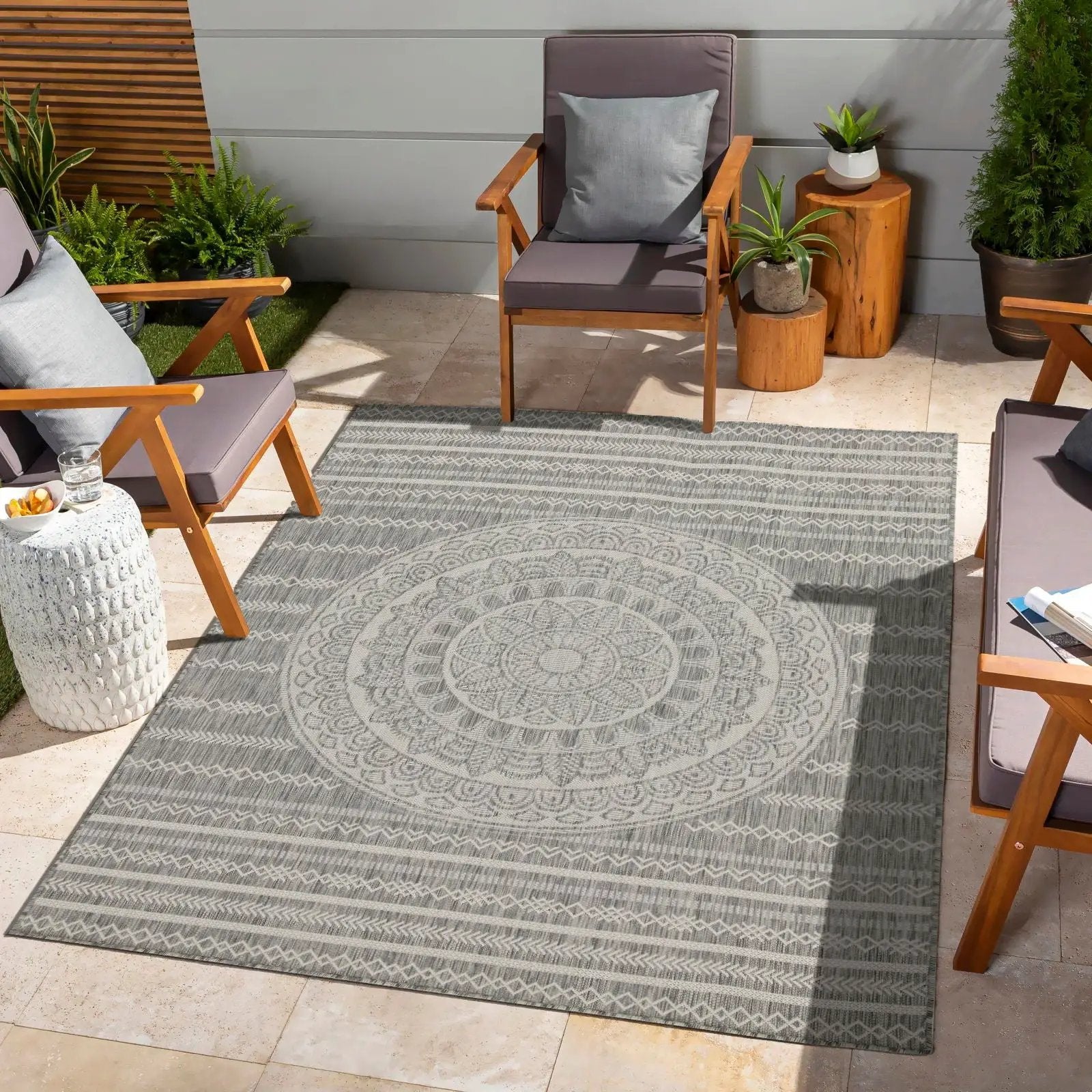 Sunshine - 5'3" X 7'3" Indoor, Outdoor Area Rug - Silver - Polypropylene by Unique Piece Furniture