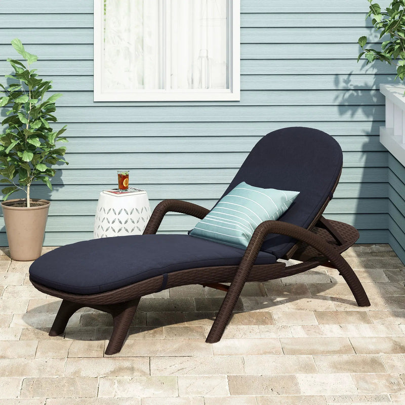 Mikael - Chaise Lounge With Cushion by HouseOfZazla