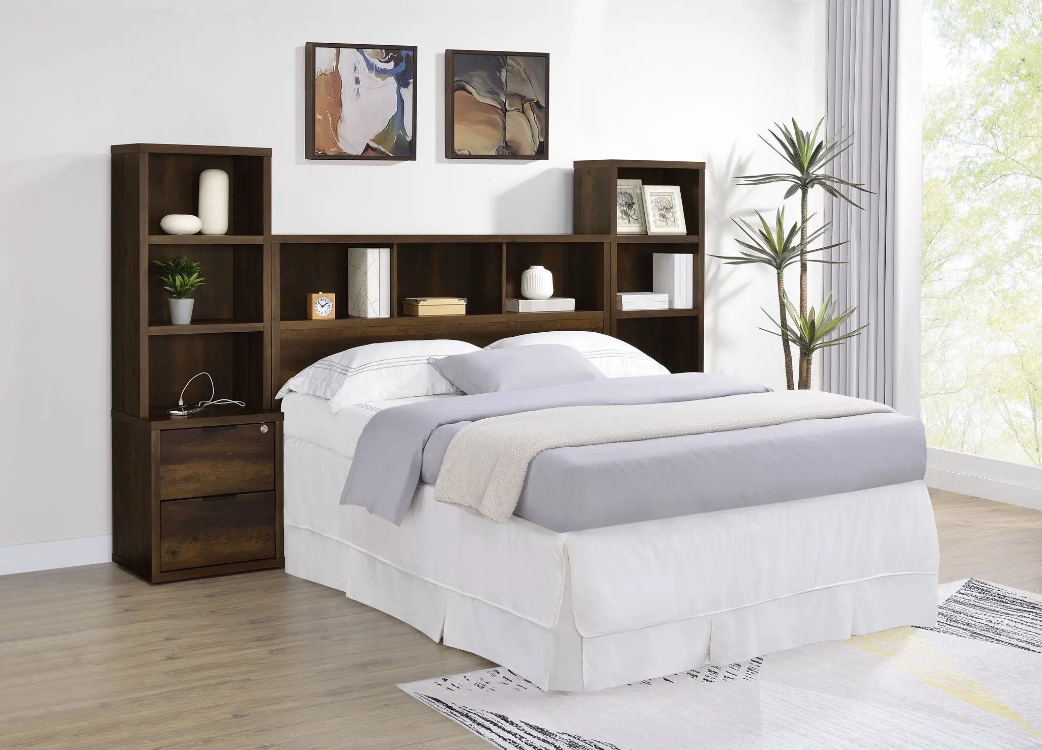 Westpark 3-piece Queen Bedroom Set Bookcase Headboard Pine by Unique Piece Furniture