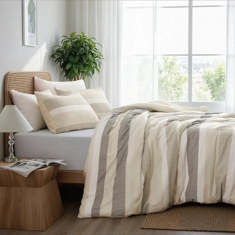 3-Piece King/Cal King Stripe Textured Print Comforter Set by HouseOfZazla