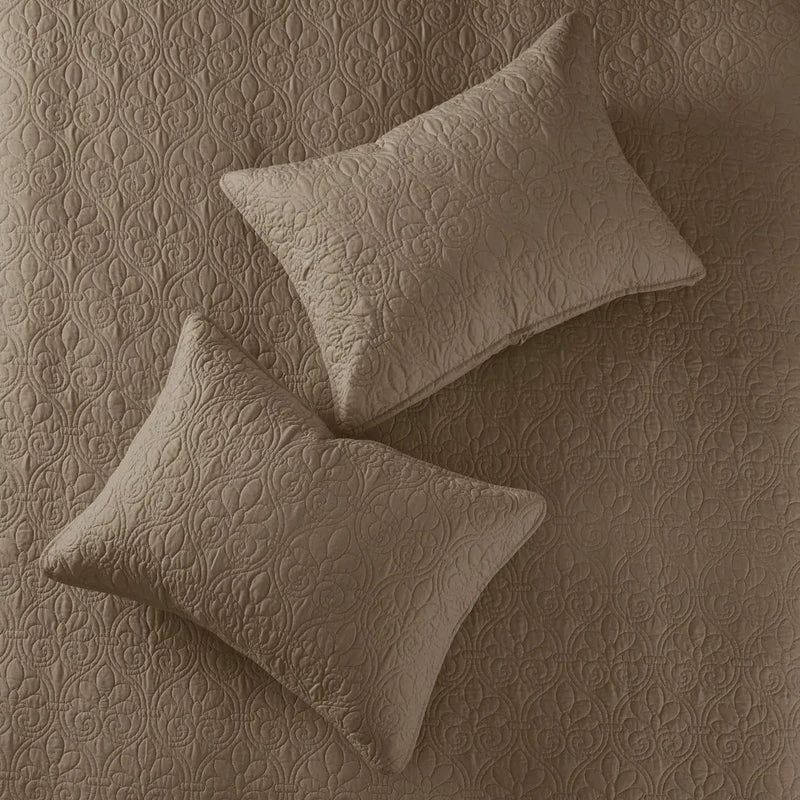 Reversible Quilt Set Mocha Full/Queen by HouseOfZazla