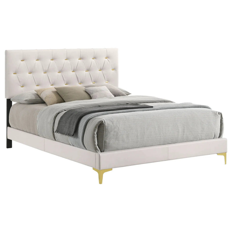 James - Panel Bed