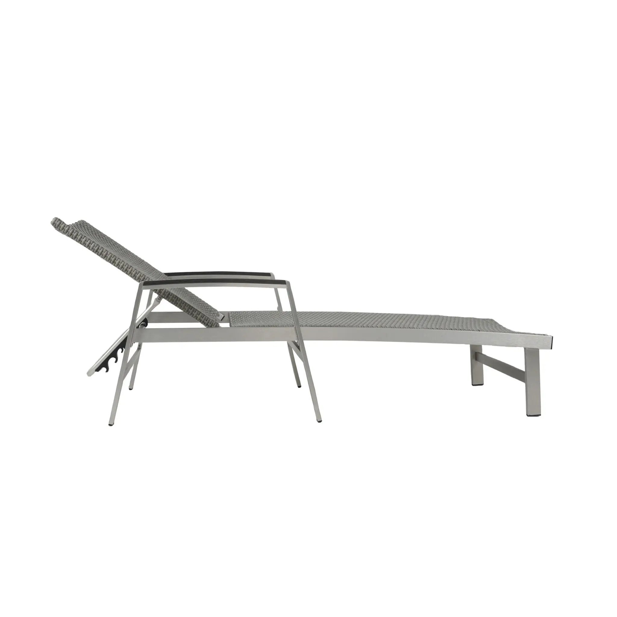 Oxton Chaise Lounge by HouseOfZazla