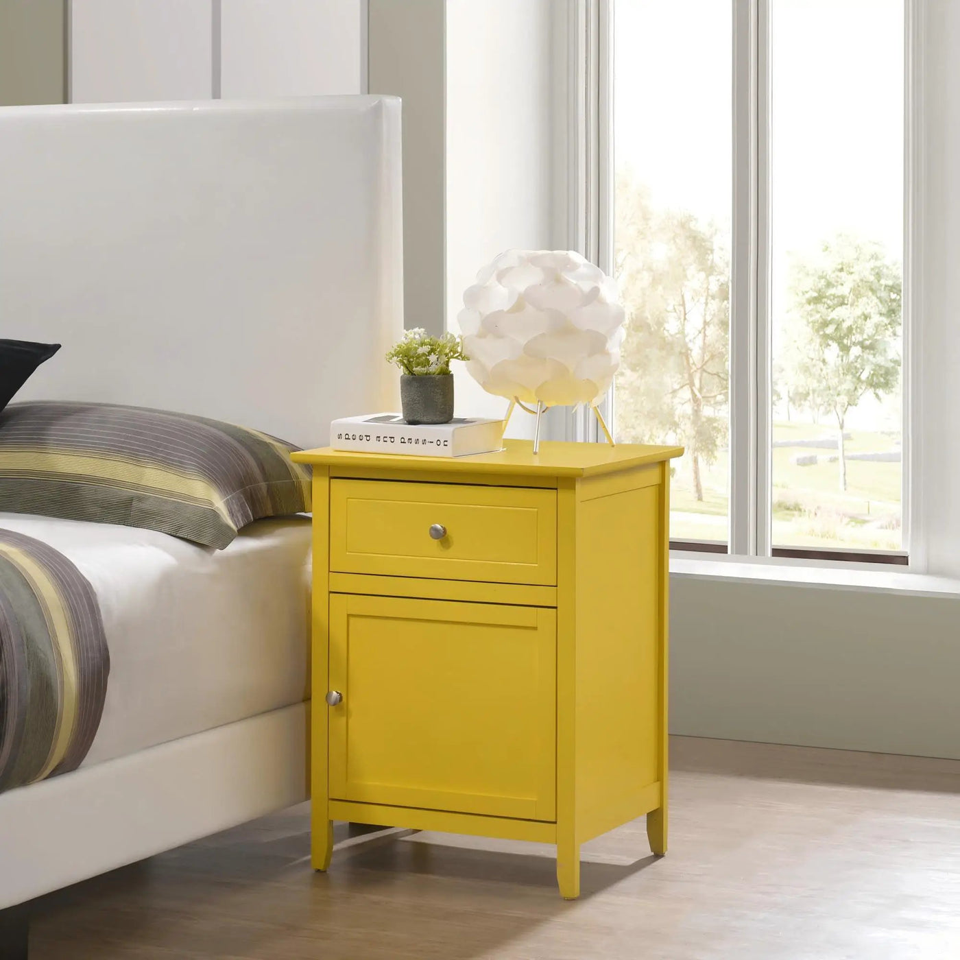 1 Drawer / 1 Door Nightstand by HouseOfZazla