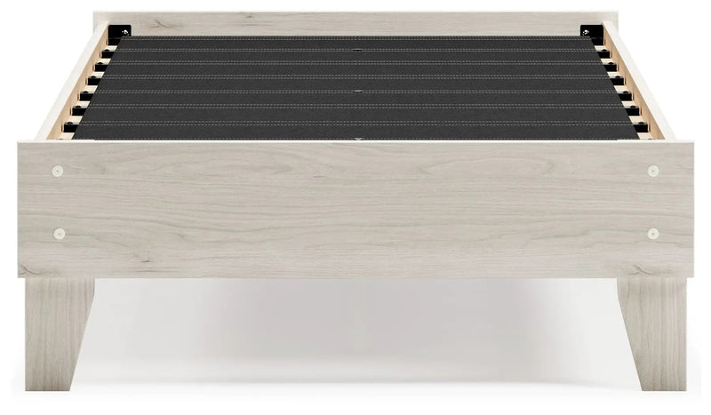 Socalle - Platform Bed by Unique Piece Furniture