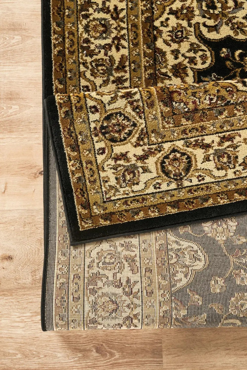 Classic GC_VIN5003 Black Area Rug by HouseOfZazla