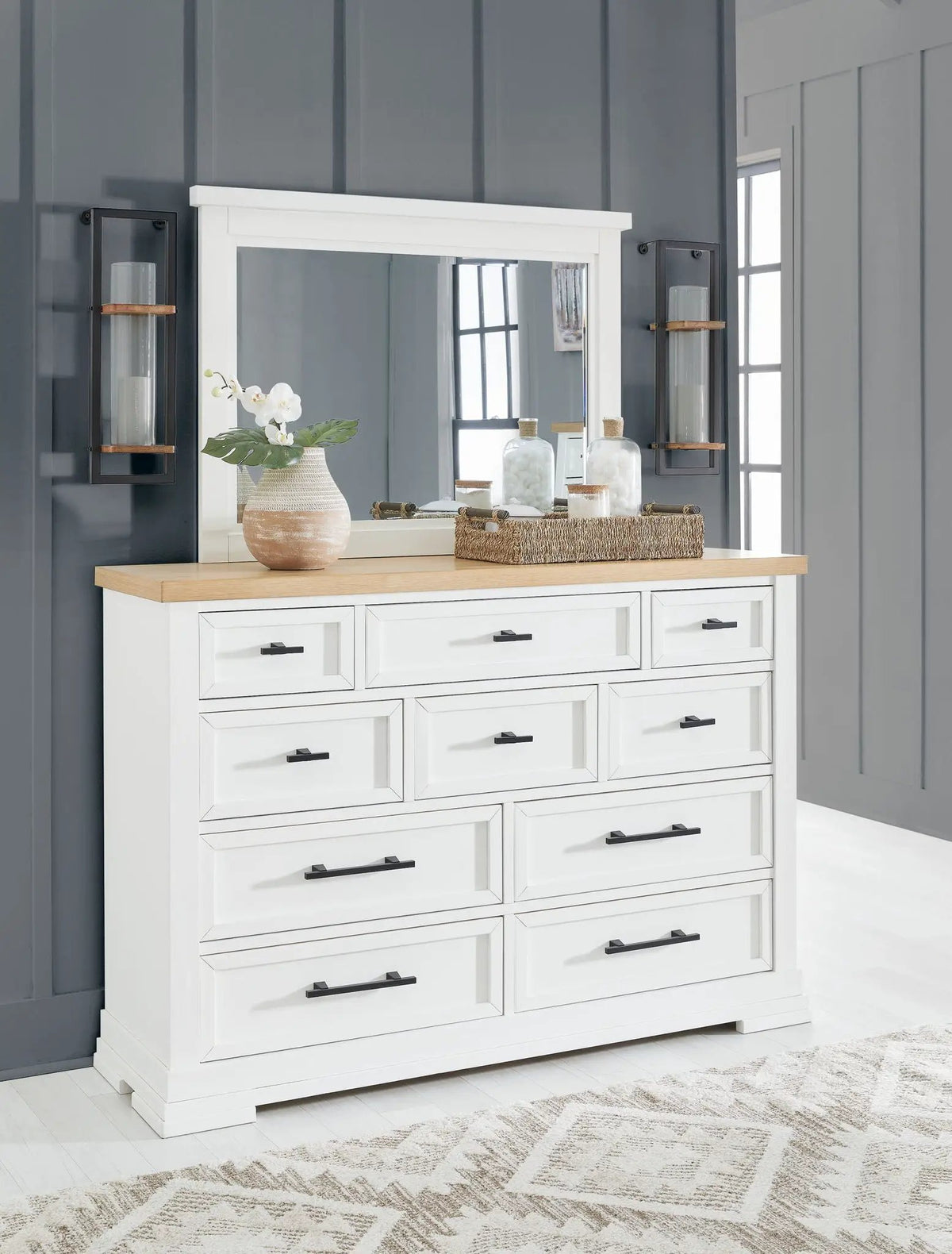 Ashbryn - Panel Storage Bedroom Set by Unique Piece Furniture