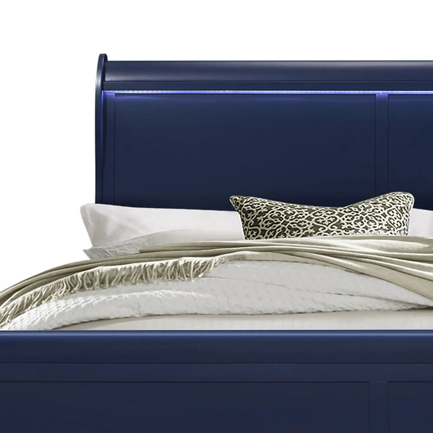 Charlston - Bed With LED by HouseOfZazla