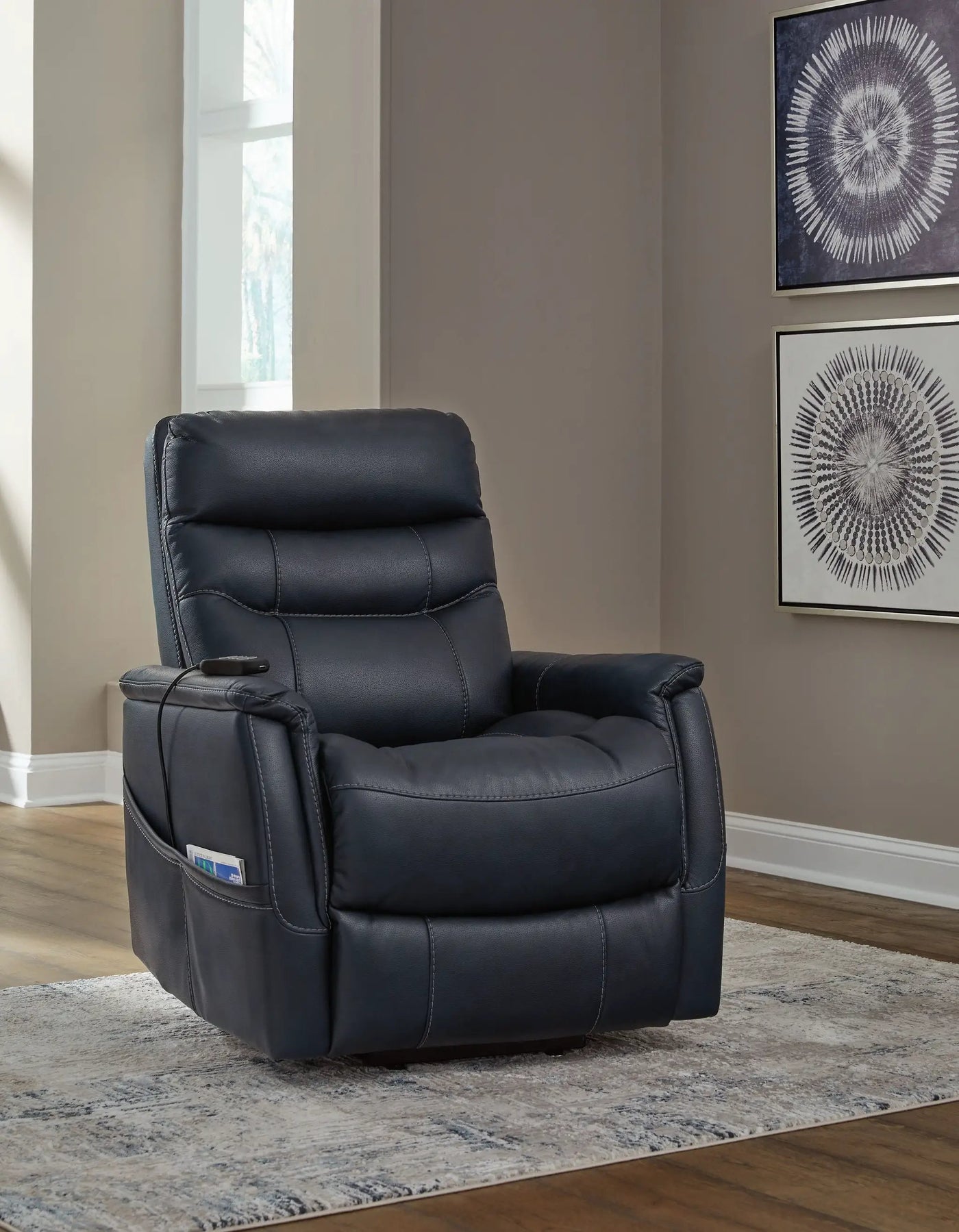 Strawbill - Power Lift Recliner by Unique Piece Furniture
