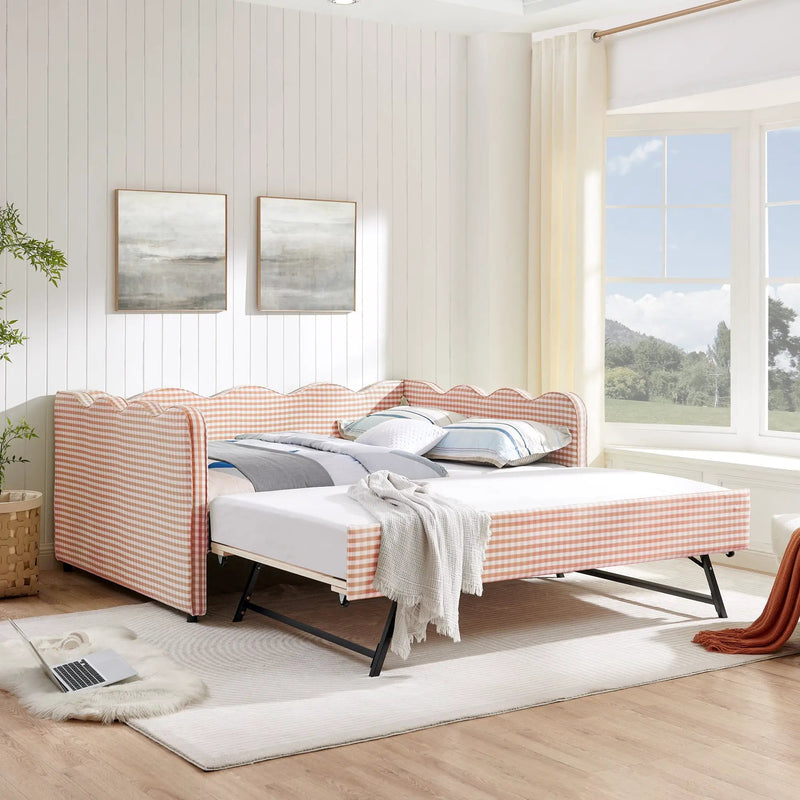 Full Size Cozy Gingham Daybed with Twin Size Trundle by HouseOfZazla