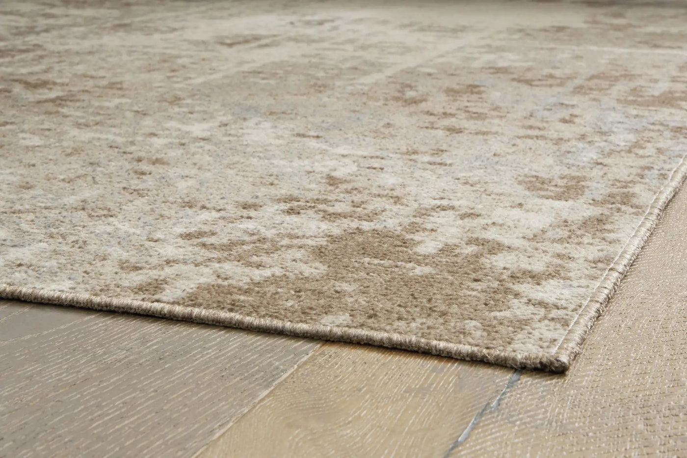 Grifflain - Rug by Unique Piece Furniture
