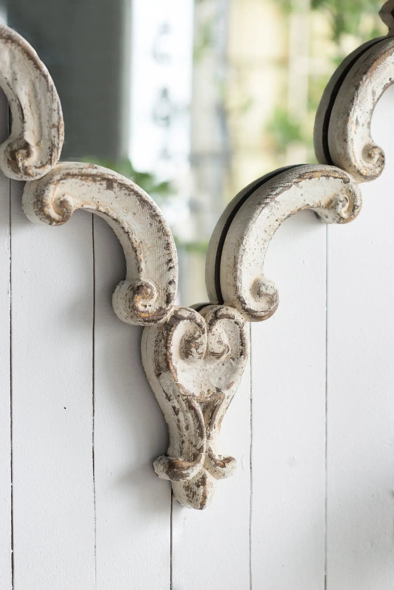 Artistic Diamond Scrollwork Mirror, Home Accent Mirror For Living Room, Entryway, Bedroom, Office - Antique White by Unique Piece Furniture