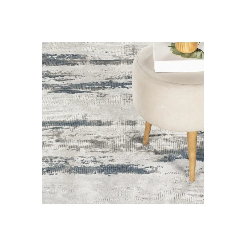 Geometrix - 5'3" X 7'3" Area Rug With Geometric 3D Effect - Gray / Ivory by Unique Piece Furniture