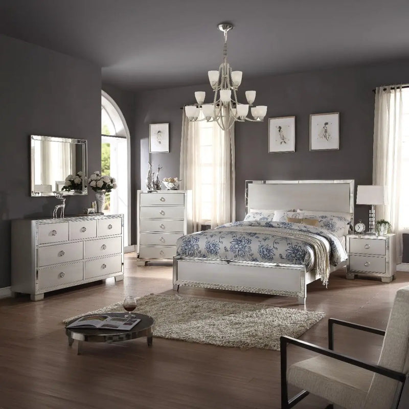 Voeville II - Mirror by Unique Piece Furniture