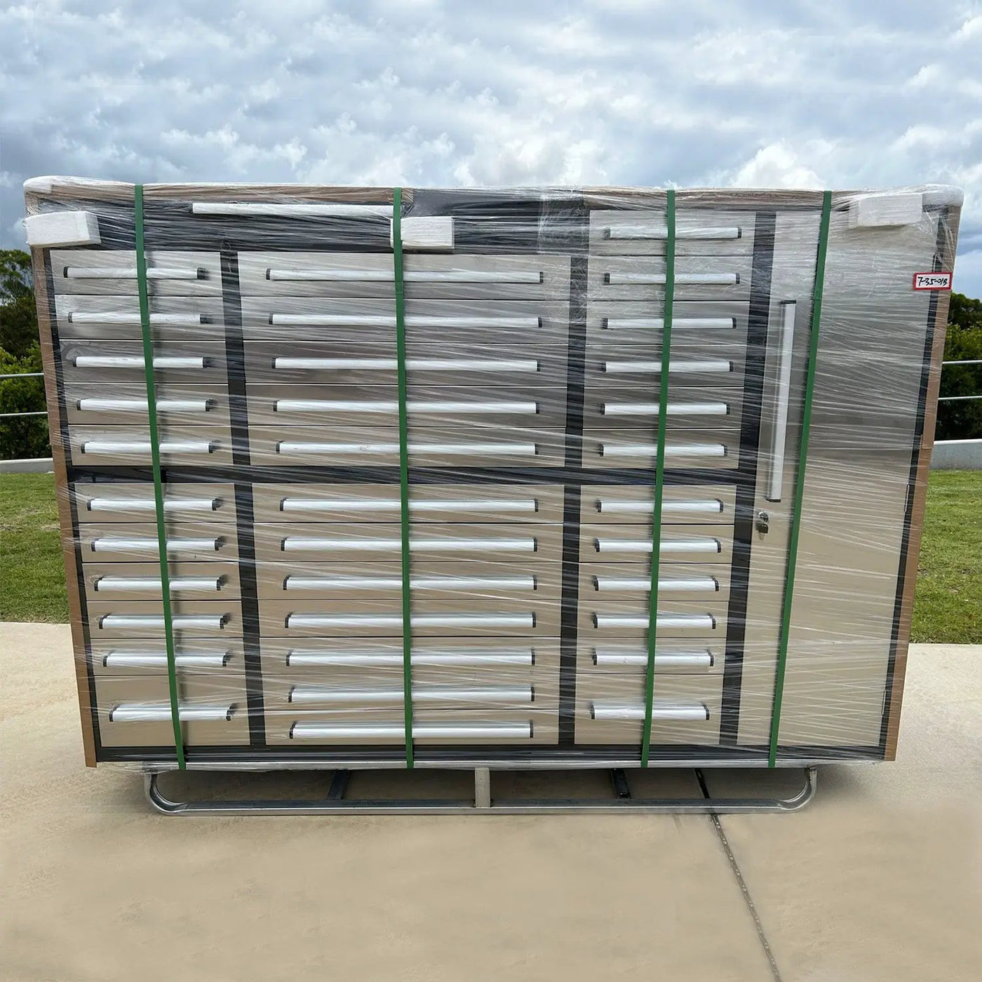 7ft Garage Storage Cabinet (35 Drawers & 1 Cabinet) by Chery Industrial