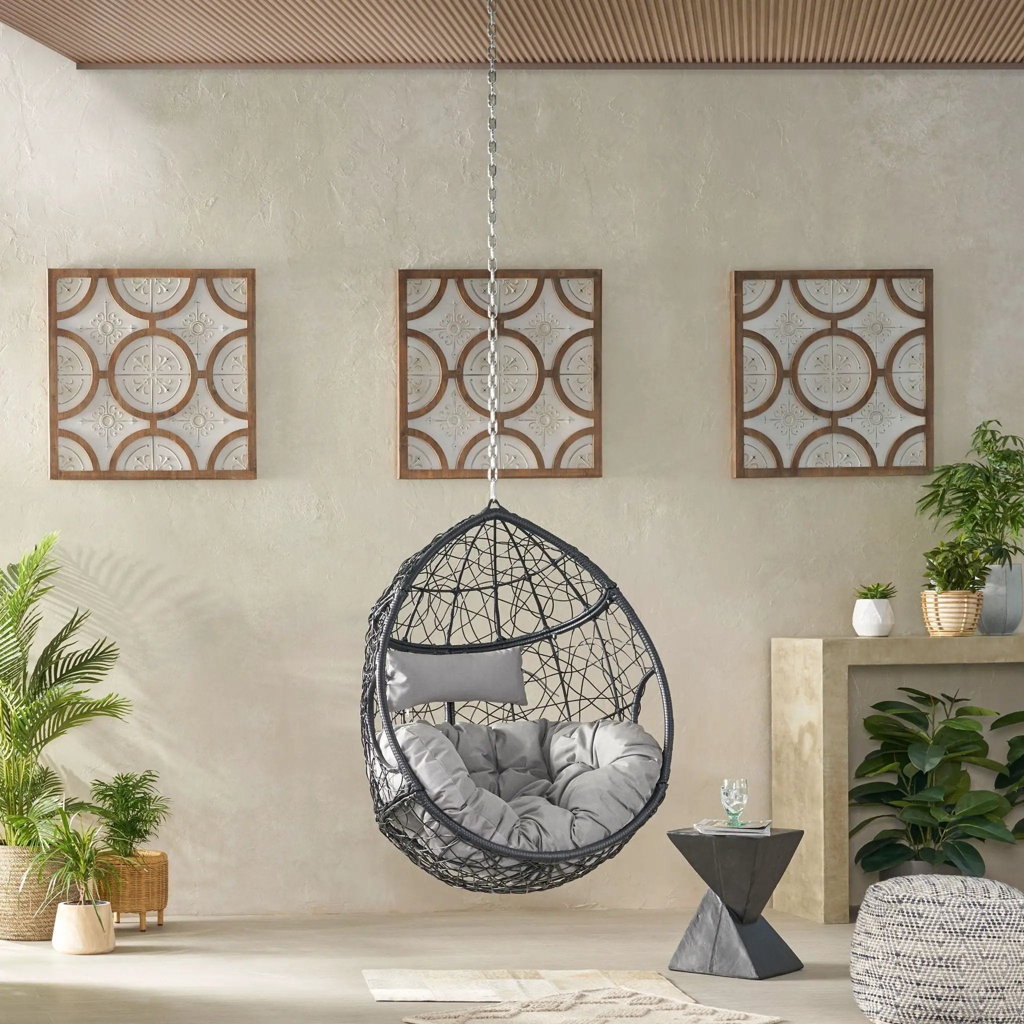 Teardrop Hanging Chair With 8Ft Chain by HouseOfZazla