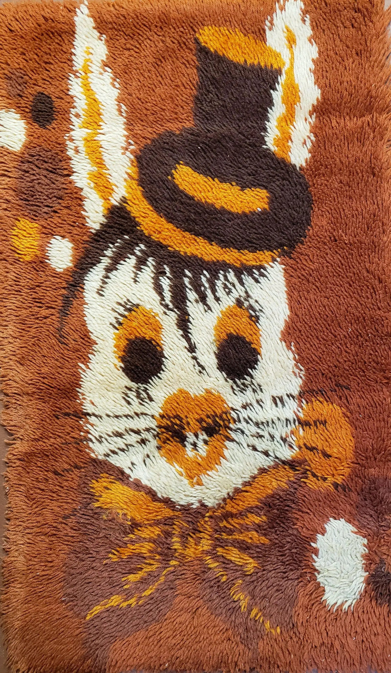 2x3 Rya Shag Rug Mid-Century Modern Danish Shag Rug 1960s Accent Rug Bunny Rabbit in Hat Dark Orange Small Shag Rug by Jewel Rugs