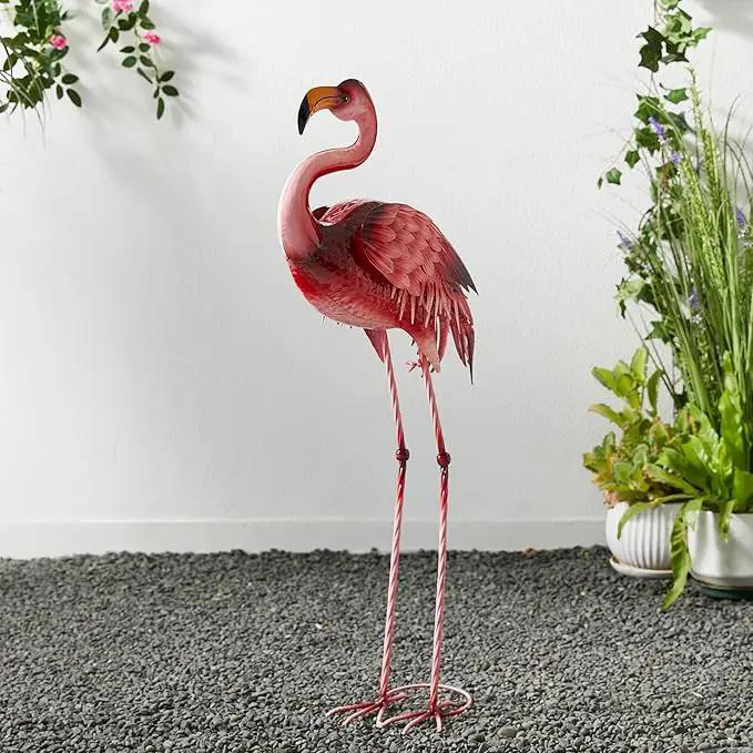 Glitzhome Metal Standing Flamingo Garden Statue with Stakes Outdoor Decorative Sign, 36.25" H by GreenHaven Gardens