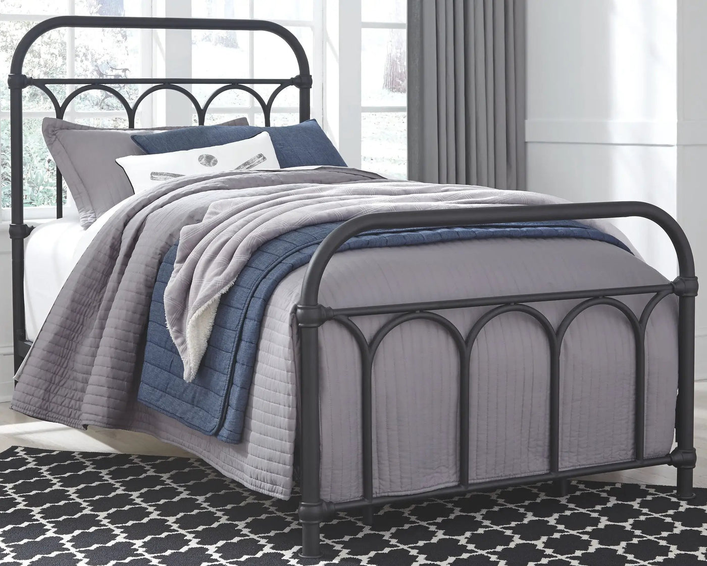 Nashburg - Arch Bed by Unique Piece Furniture