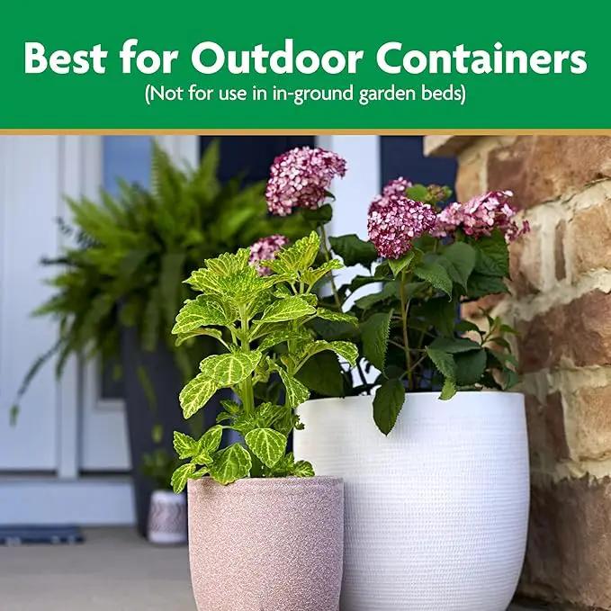 Miracle-Gro Moisture Control Potting Mix, For Container Plants, Protects against Over- and Under-Watering, 8 qt., 3-Pack by GreenHaven Gardens