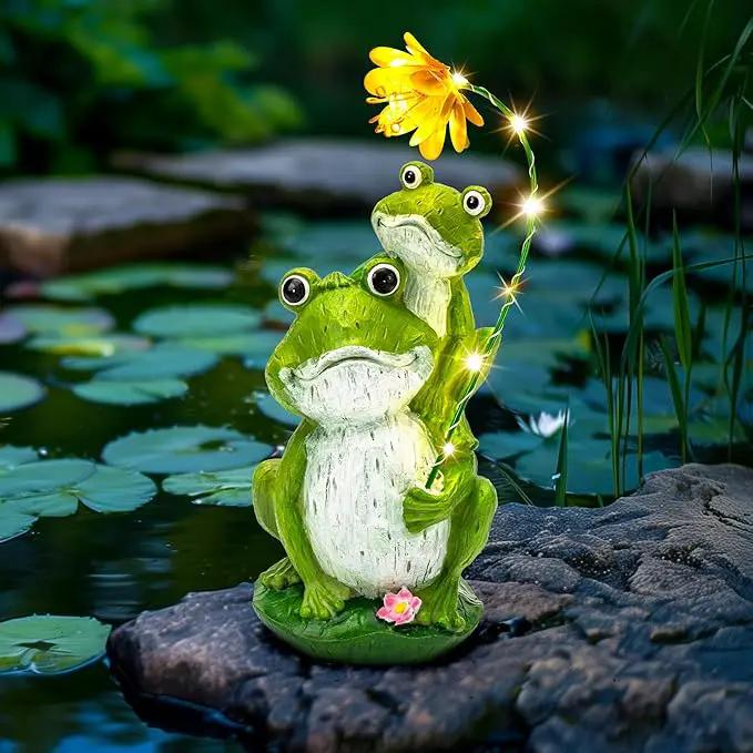GIGALUMI Solar Garden Statues Loving Frog Garden Decor Figurine Lights for Outside, Yard Decorations Outdoor Patio Decor, Gardening Gifts for Women by GreenHaven Gardens