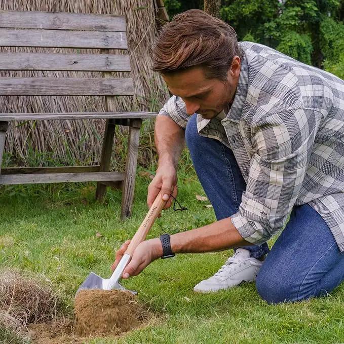 Berry&Bird Short Hand Shovel, 19.8’’ Digging Trowel for Gardening with Wood Handle Stainless Steel Round Point Spade Shovel with Serrated for Cutting, Transplanting & Weeding by GreenHaven Gardens