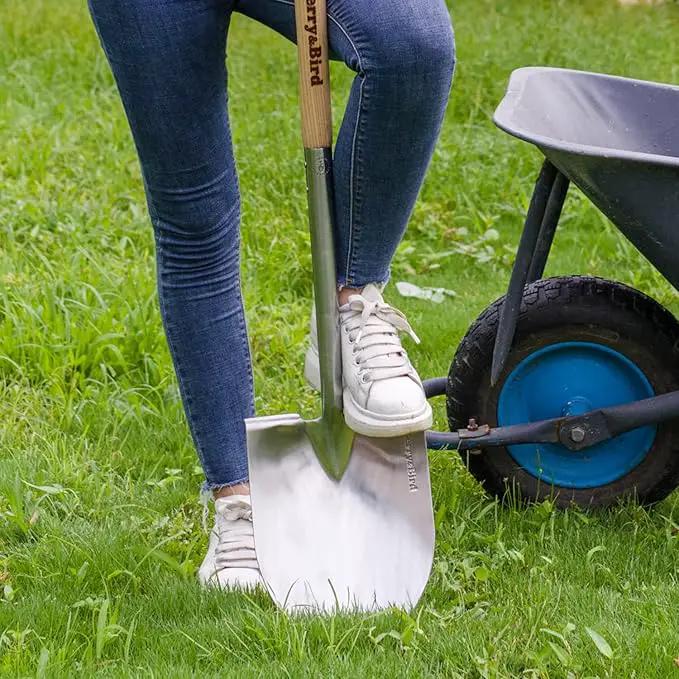 Berry&Bird Round Point Gardening Shovel with Wood D-Handle, 40.98" Stainless Steel Beach & Snow Shovel