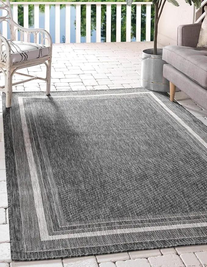 Unique Loom Outdoor Border Collection Area Rug - Soft Border (5' 3" x 8' Rectangle, Black/ Ivory) by GreenHaven Gardens