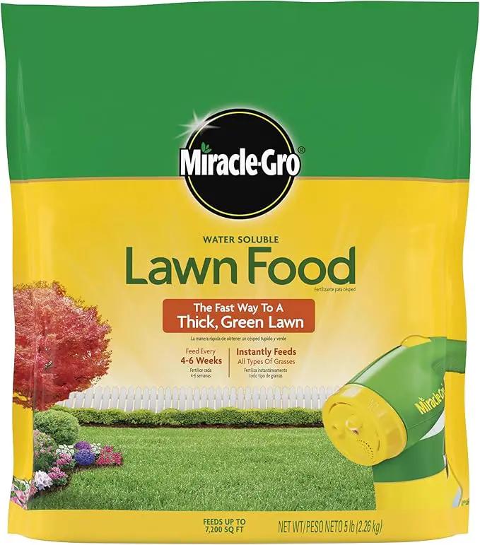 Miracle-Gro Water Soluble Lawn Food and Garden Feeder Bundle, Hose-End Feeding System for Lawns by GreenHaven Gardens