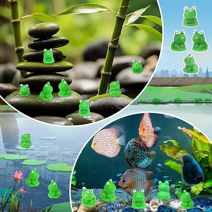 220 Pcs Mini Resin Frogs Green Plastic Miniature Tiny Figurines Tiny Frogs for Fairy Garden Moss Landscape DIY Craft Accessories Home Ornament and Dollhouse Birthday Party Favors by GreenHaven Gardens