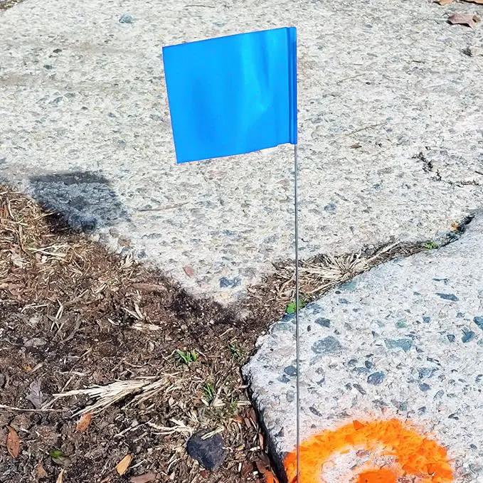 Zozen 100Pack Blue Marking Flags, Writable/15x4x5 Inch, Yard Flags for Lawn & Irrigation & Landscape & Sprinkler & Survey & Dog Training. by GreenHaven Gardens
