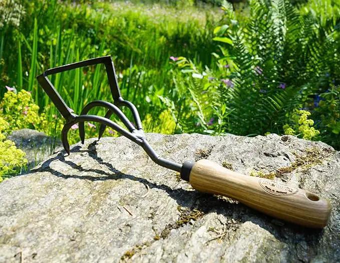 DeWit Culti-Weeder with Short Handle by GreenHaven Gardens