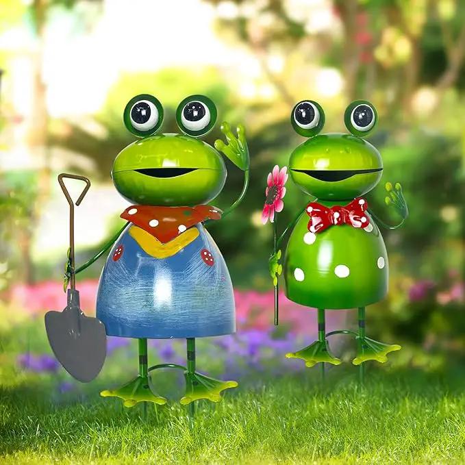 HONGLAND Metal Yard Art Garden Decor for Outside - Cute Frog Outdoor Decor - 3D Spring Frogs Figurine Garden Sculptures & Statues - Gifts for Grandma Mom - 2 Pcs by GreenHaven Gardens