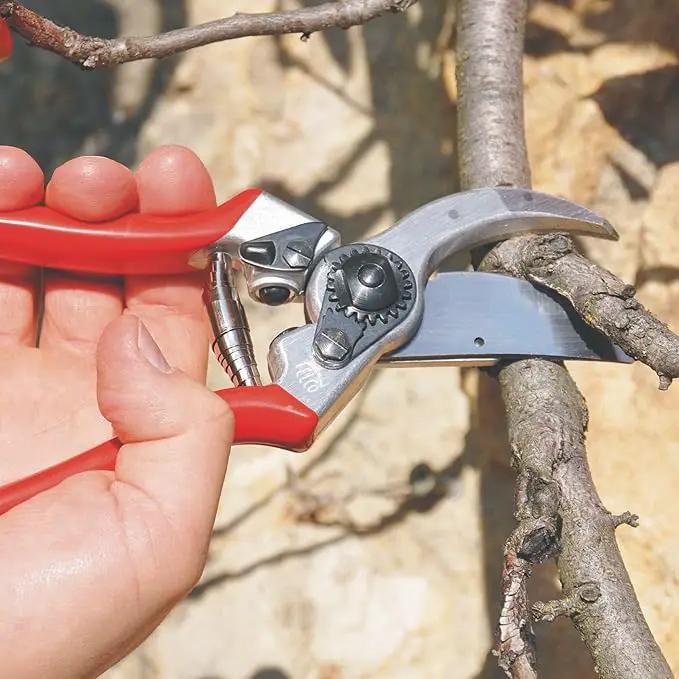 Felco F2 Pruning Shears – 9.25" Swiss-Made Garden Clippers for Professional Pruning | Hand Pruners for Gardening | Garden Tool Cutter with Precision Bypass Blade, Aluminum Body, Replaceable Parts by GreenHaven Gardens