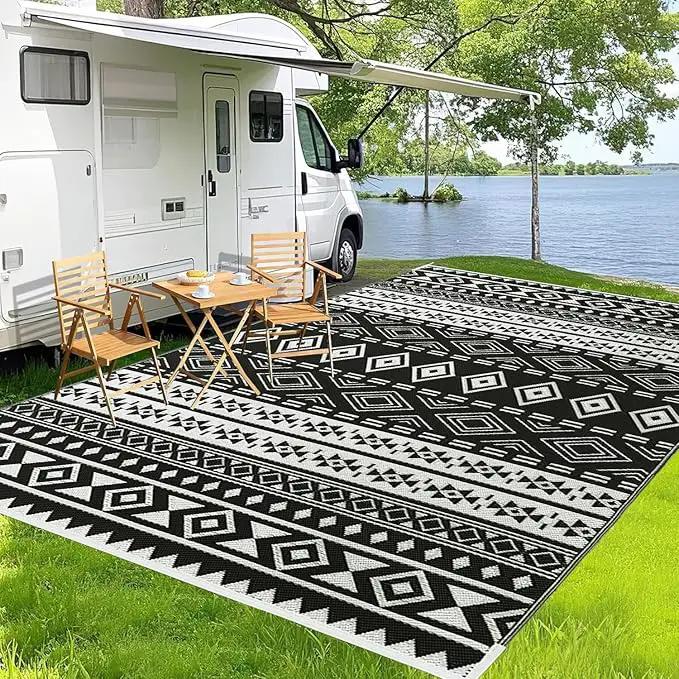 WILDROOTS 4x6 Feet Black and White Plastic Outdoor Rug, Stain Resistant Waterproof Reversible Outdoor Patio Rug, Fade Resistant Camping Rug by GreenHaven Gardens